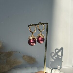 ◾️18k Gold Plated Pearl Hoop Earrings